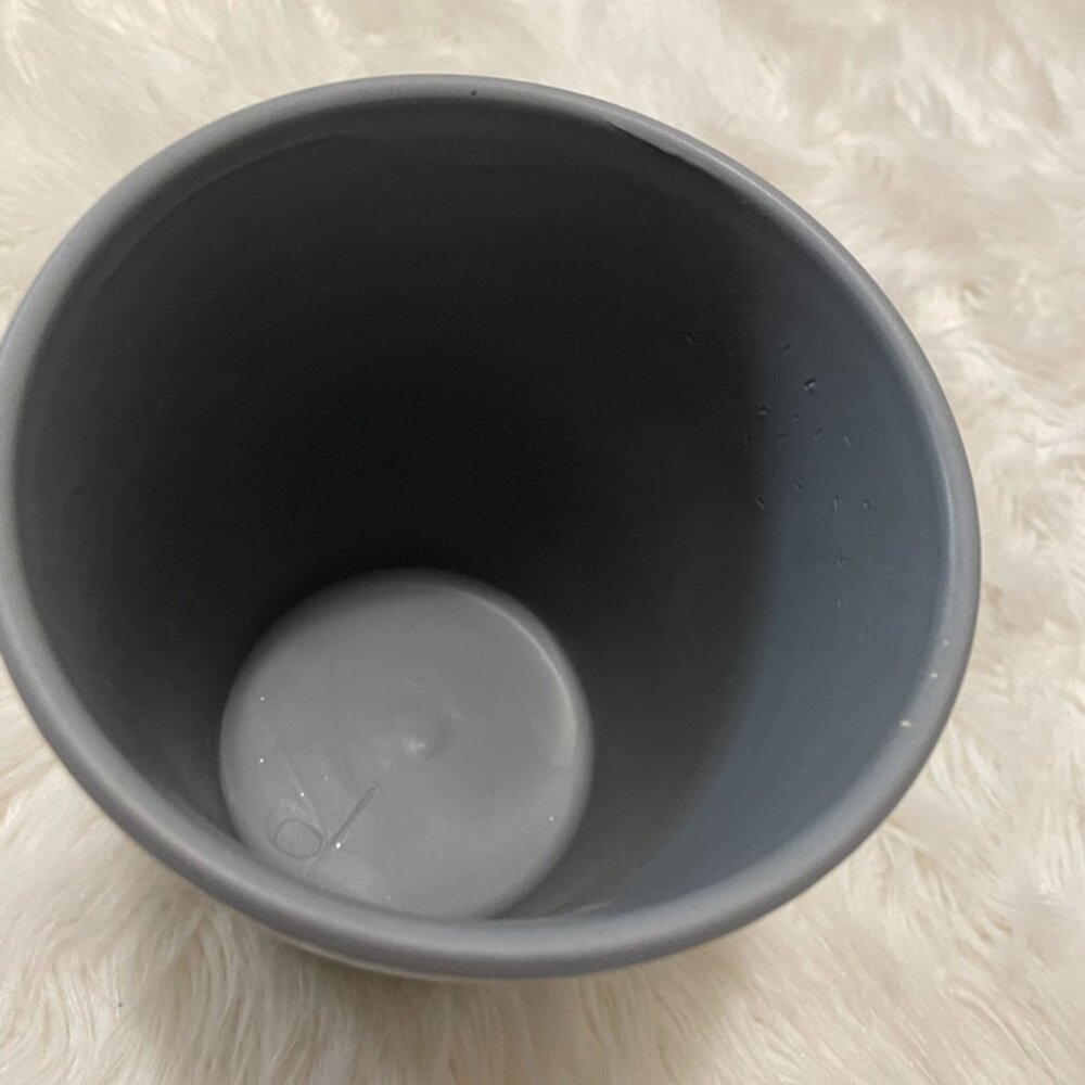 6 inch tall, 5.5 inch opening Gray ceramic planter pot - Picture 3 of 10